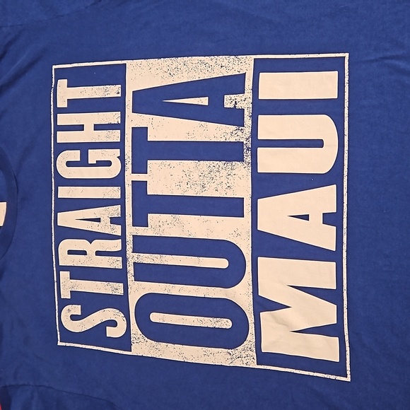 'Straight Outta Maui' short sleeve Dodger Blue graphic tee XL UNISEX EUC - Picture 3 of 5